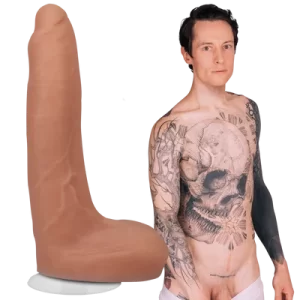 Owen Gray - Realistic Silicone Dildo - 9" / 22 cm