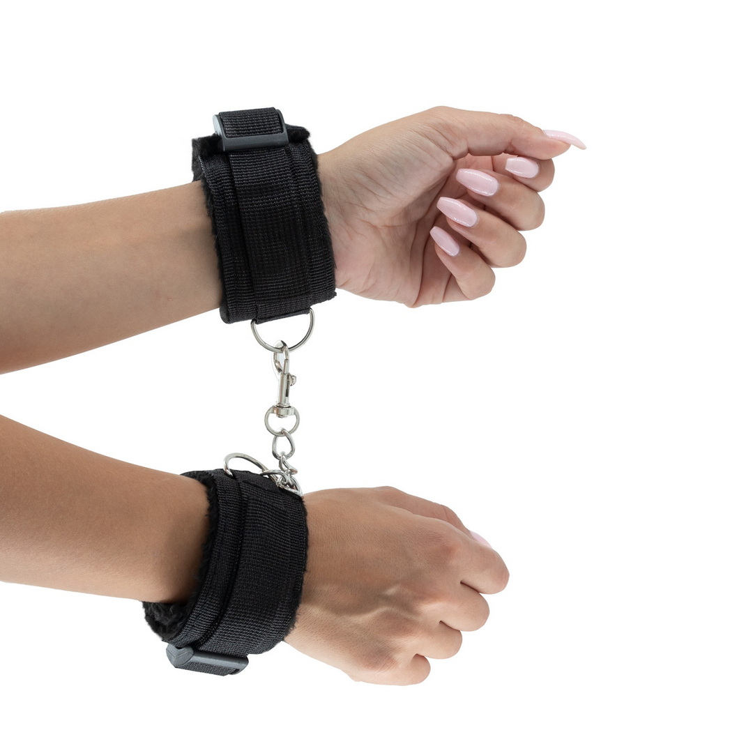Master and Cummander - 11 Piece Bondage Kit - Black - Image 6