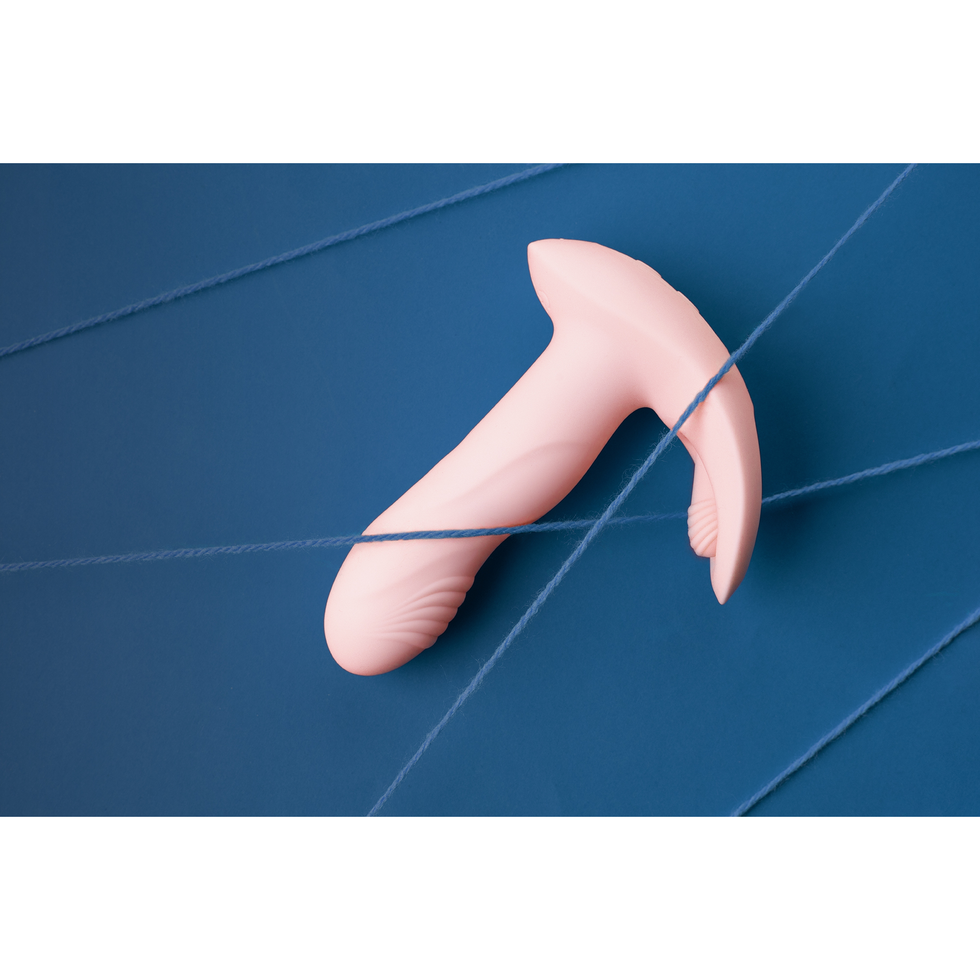 Wearable Fingering Motion Vibrator with Remote Control - Cherry Chiffon - Image 8
