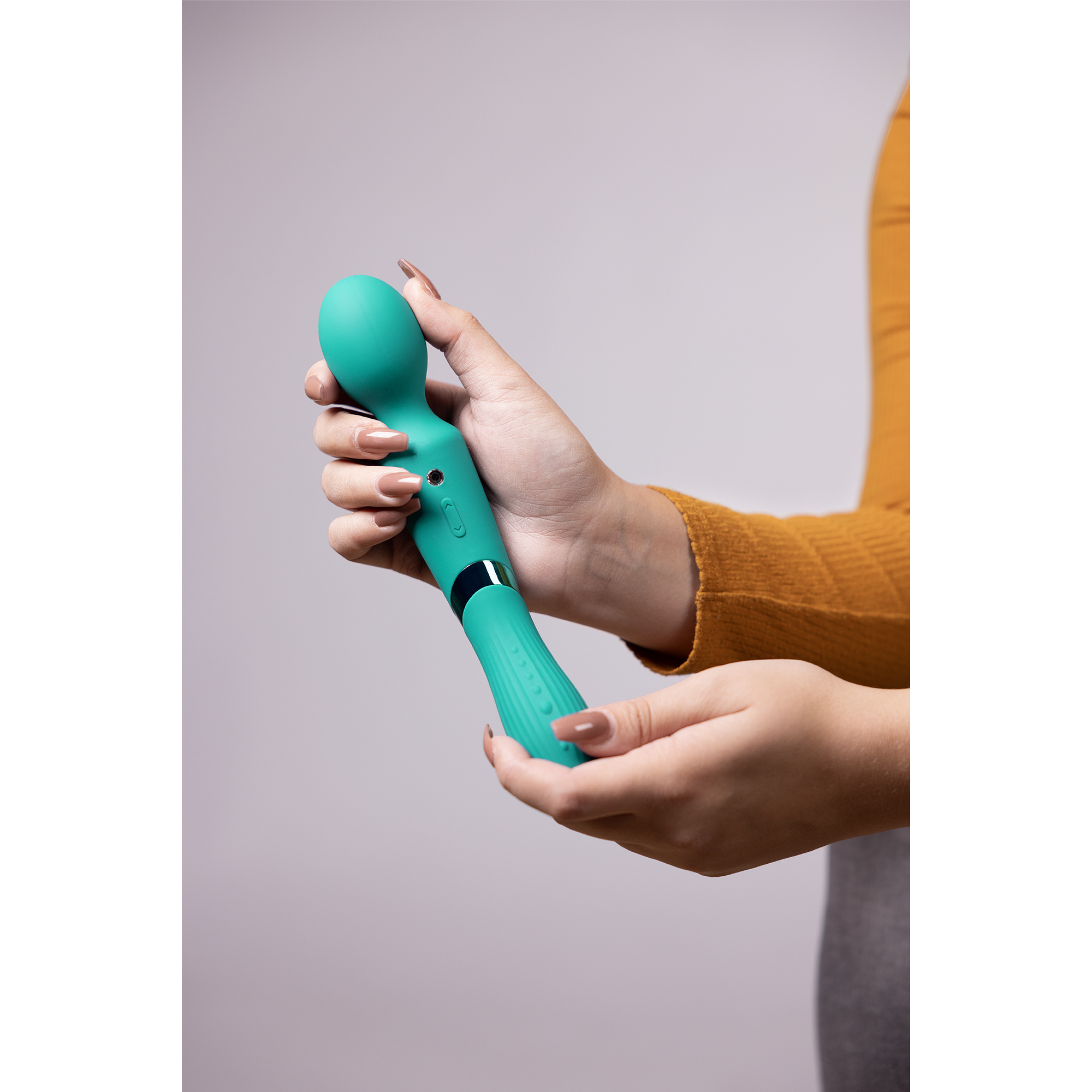 Double-Sided Vibrating Wand - Green Gable - Image 8