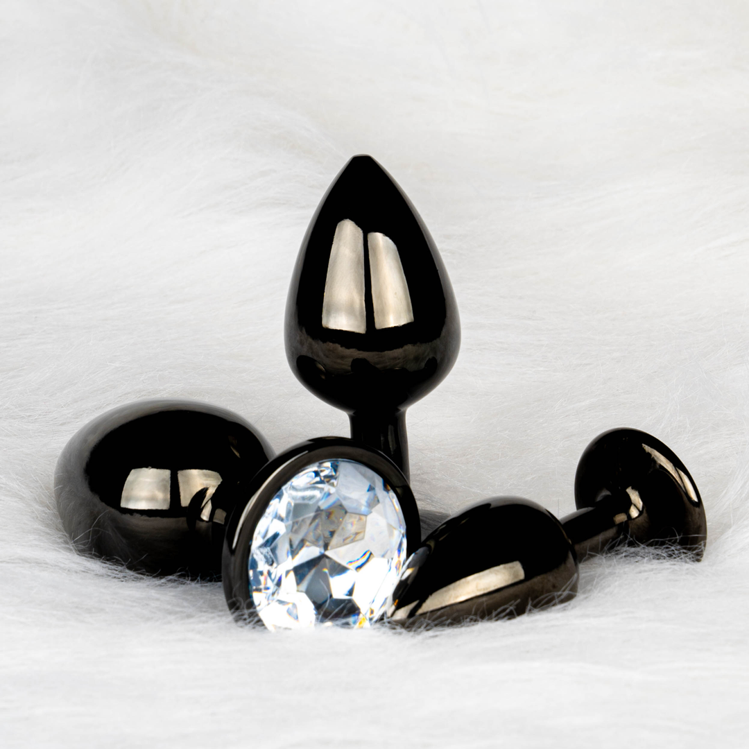 Round Gem Butt Plug - Medium - Gunmetal/Diamond - Image 9