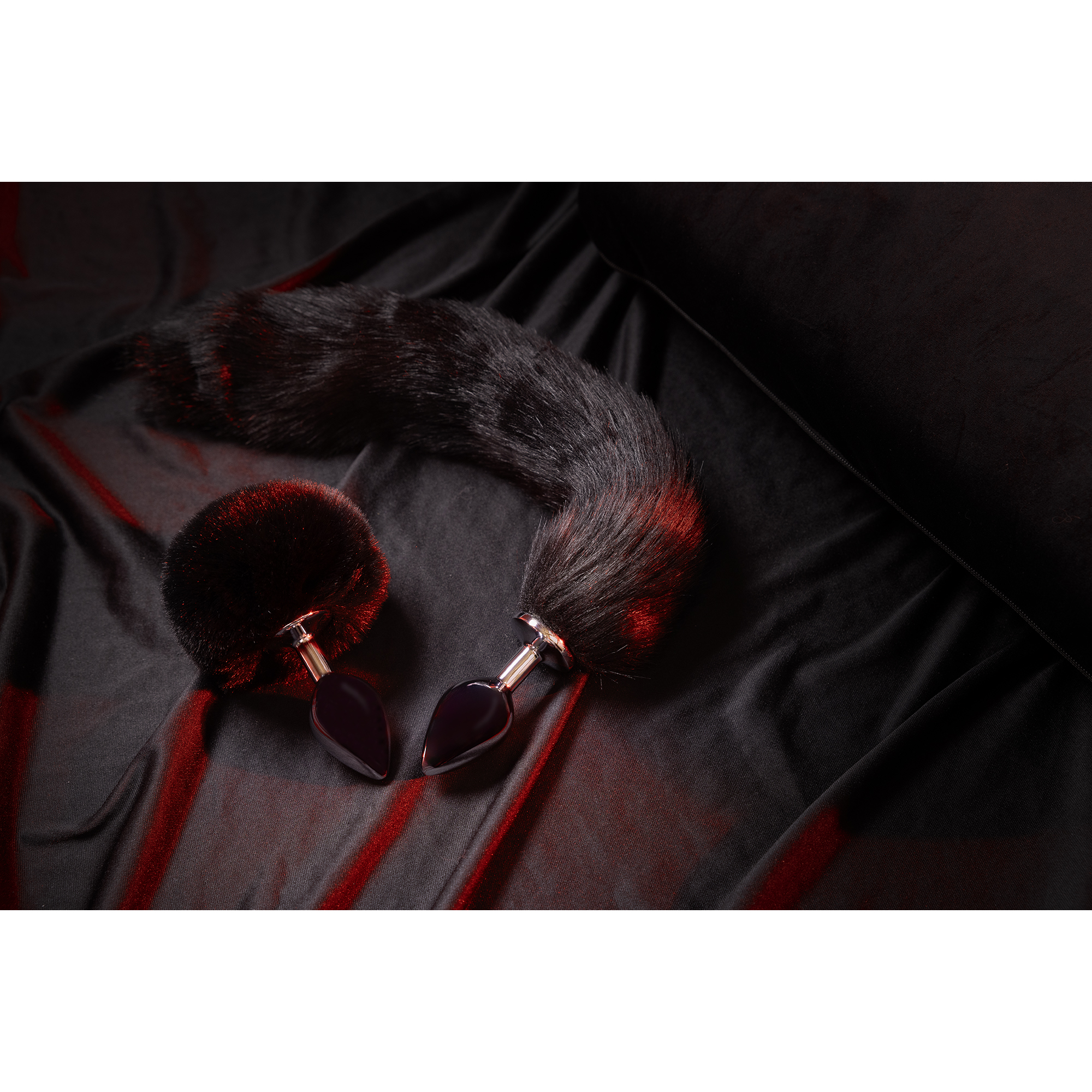 Fox Tail with Metal Butt Plug - Black - Image 6