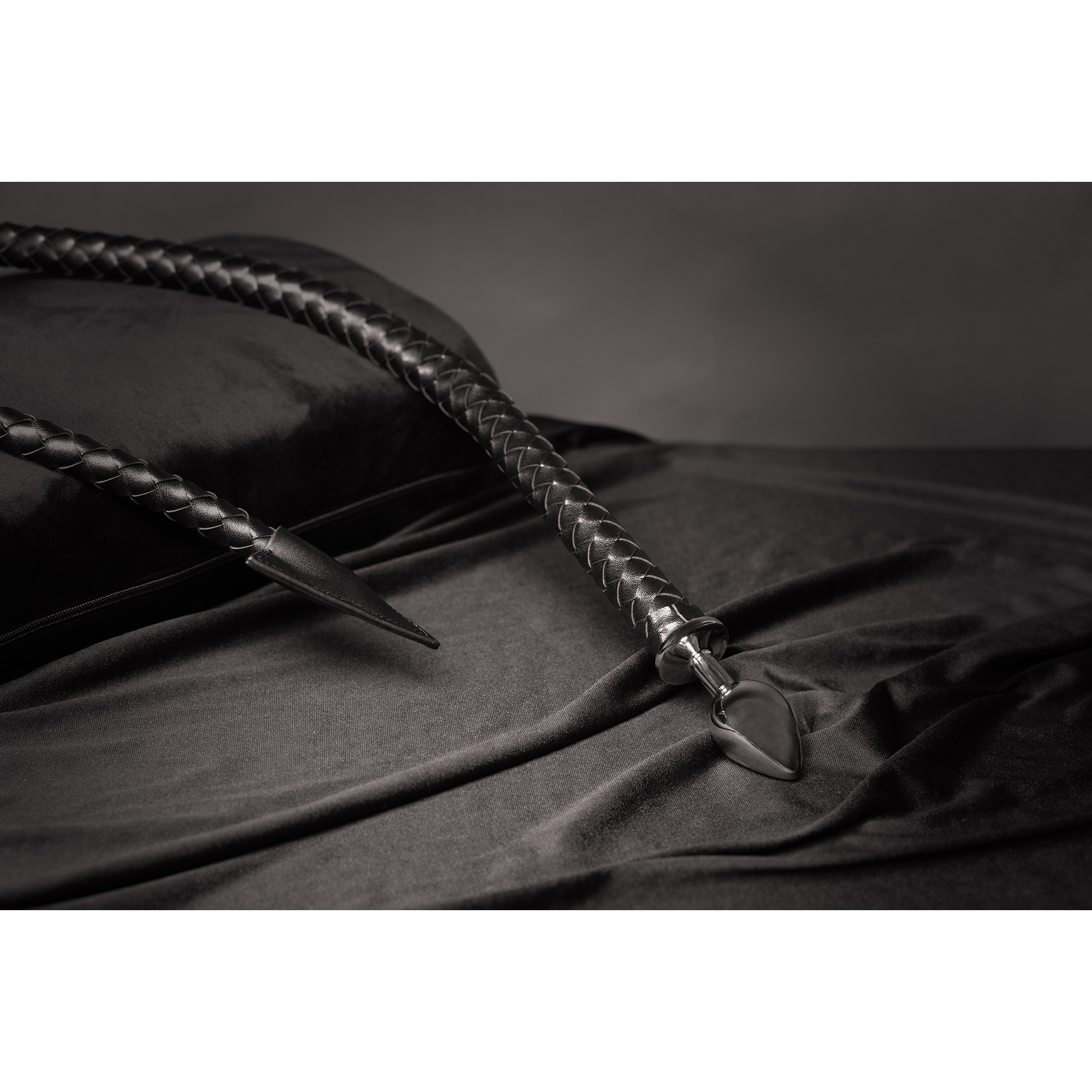 Metal Anal Plug Devil's Tail - Black - Image 4