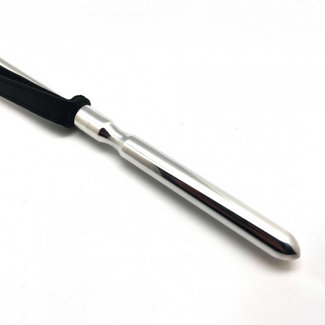 Whip - Metal and Leather - 52 cm - Black/Silver - Image 3